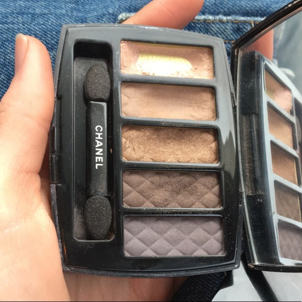 Chanel “Charming” Eyeshadow Palette